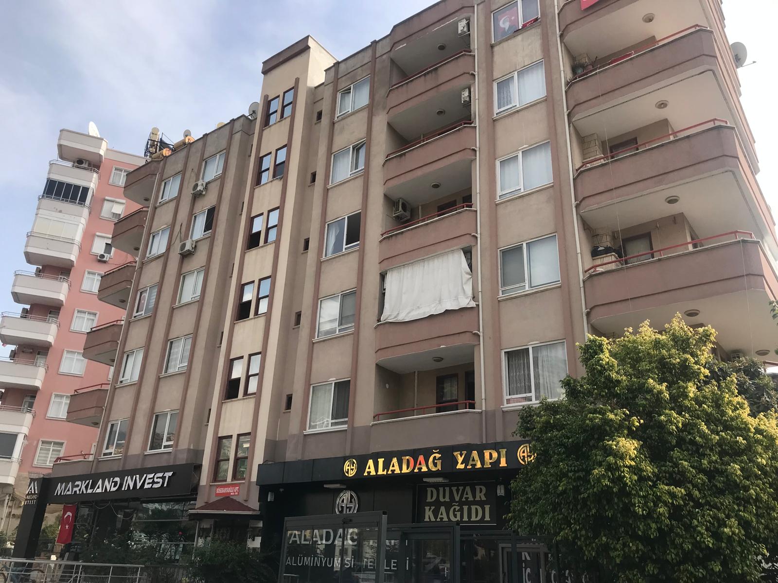 KÖSEKAHYAOĞLU APARTMANI 1994